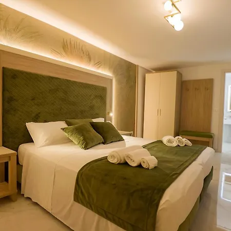 Grotta Saracena Resort